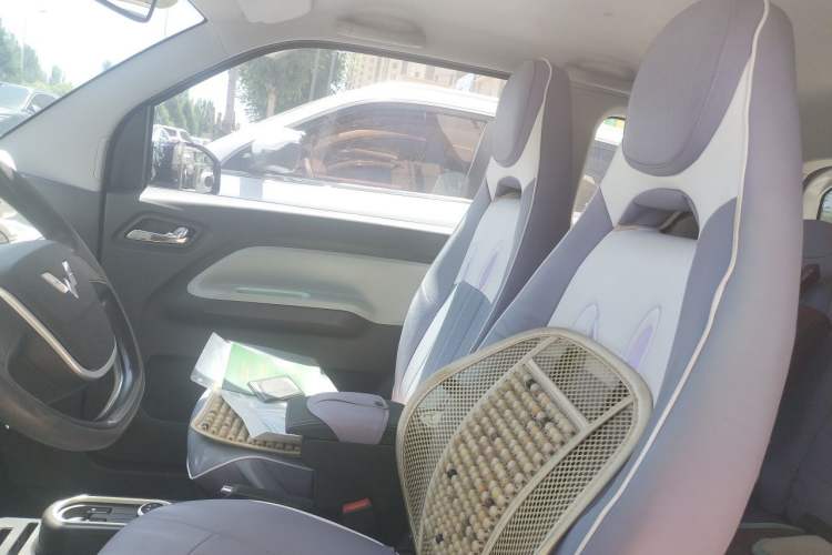 Used Wuling Hongguang MINIEV 2021 Macaron Fashion Model Lithium Iron Phosphate Left Front Seat
