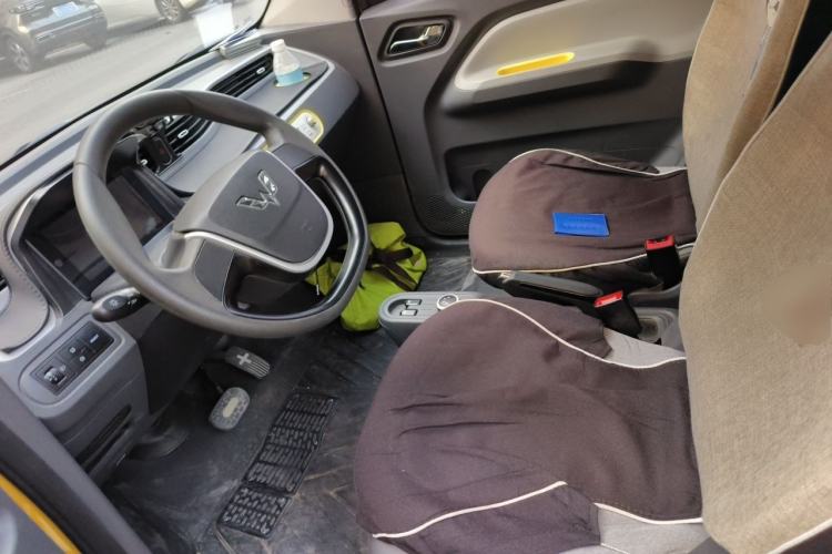 Used Wuling Hongguang MINIEV 2021 Macaron Premium Model – Lithium Iron Phosphate Left Front Seat