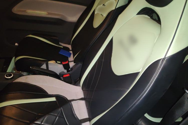 Used Wuling Hongguang MINIEV 2021 Macaron Fashion Edition Lithium-Ion Battery Left Front Seat