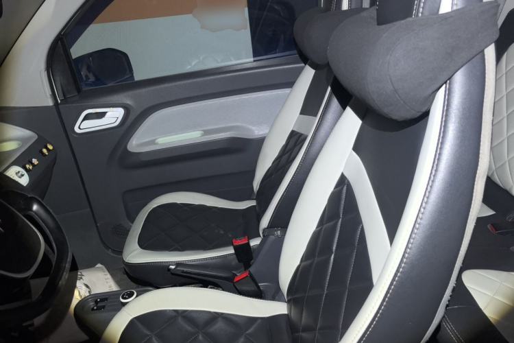 Used Wuling Hongguang MINIEV 2021 Macaron Premium Model – Lithium Iron Phosphate Left Front Seat