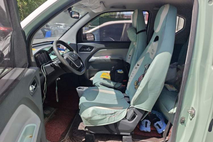 Used Wuling Hongguang MINIEV 2021 Macaron Premium Model – Lithium Iron Phosphate Left Front Seat
