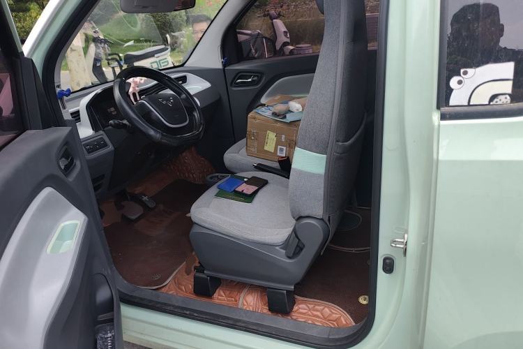 Used Wuling Hongguang MINIEV 2021 Macaron Premium Model – Lithium Iron Phosphate Left Front Seat