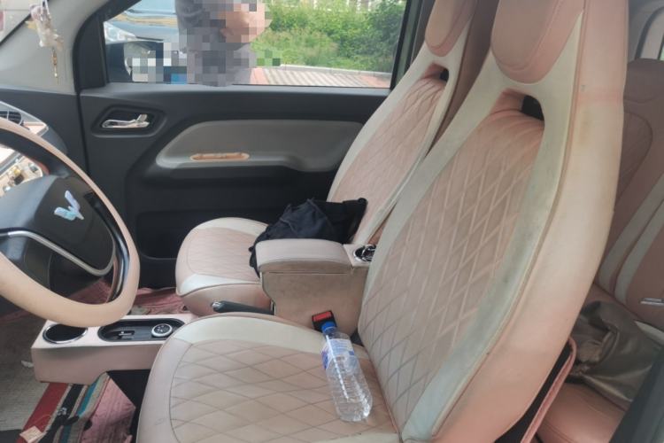 Used Wuling Hongguang MINIEV 2021 Macaron Premium Model – Lithium-NMC Left Front Seat