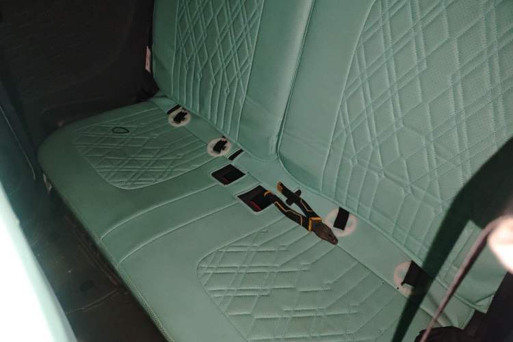 Used Wuling Hongguang MINIEV 2021 Macaron Premium Model – Lithium Iron Phosphate Left Rear Seat