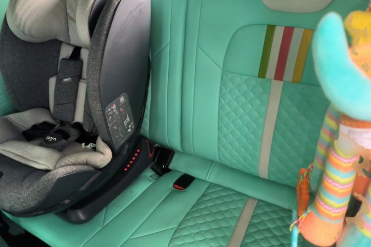 Used Wuling Hongguang MINIEV 2021 Macaron Fashion Model Lithium Iron Phosphate Left Rear Seat