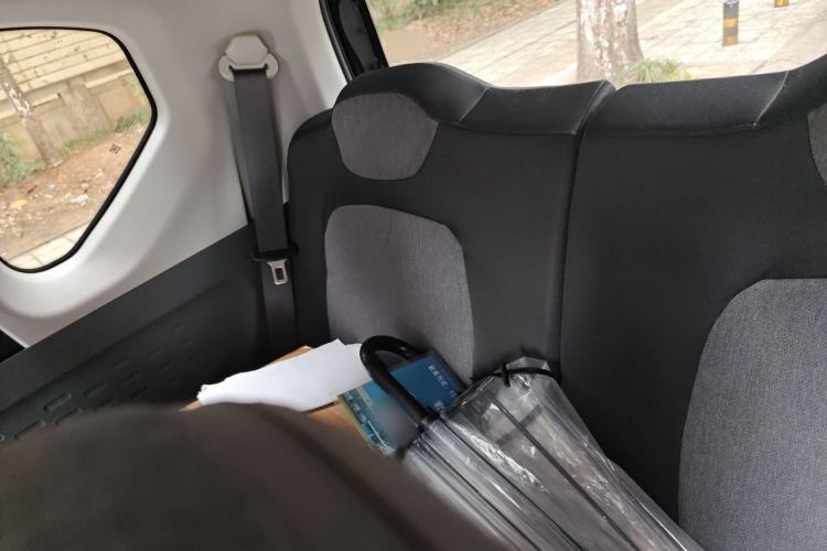 Used Wuling Hongguang MINIEV 2021 Macaron Premium Model – Lithium Iron Phosphate Left Rear Seat