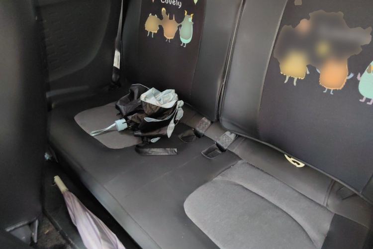 Used Wuling Hongguang MINIEV 2021 Macaron Fashion Model Lithium Iron Phosphate Left Rear Seat
