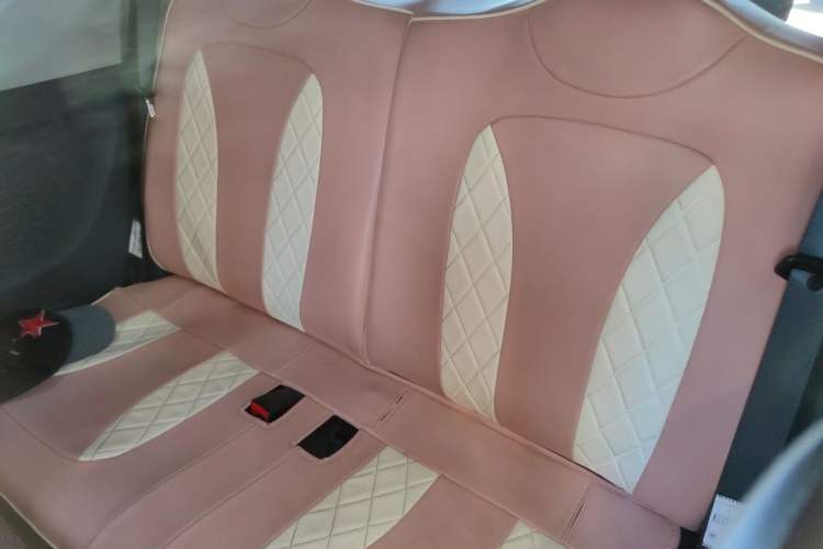 Used Wuling Hongguang MINIEV 2021 Macaron Premium Model – Lithium Iron Phosphate Left Rear Seat
