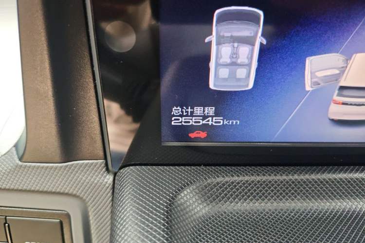 Used Wuling Hongguang MINIEV 2021 Macaron Fashion Edition Lithium-Ion Battery Odometer Close Up