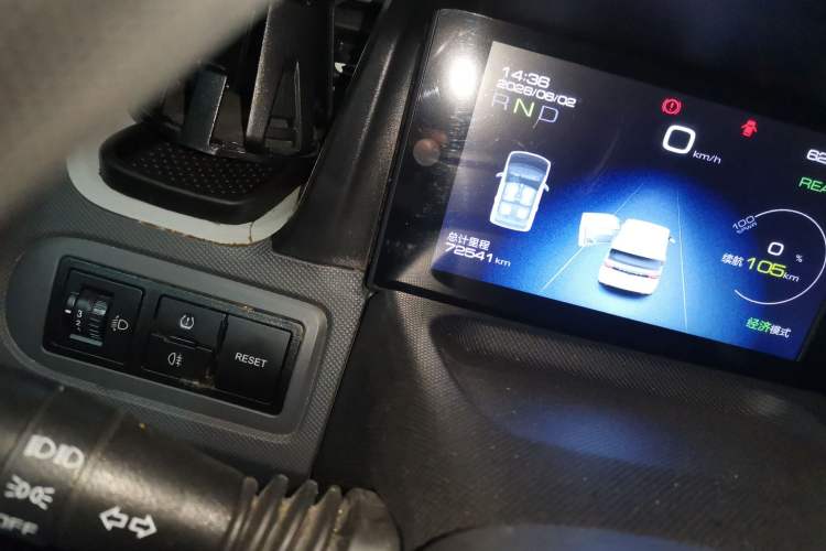 Used Wuling Hongguang MINIEV 2021 Macaron Premium Model – Lithium-NMC Odometer Close Up