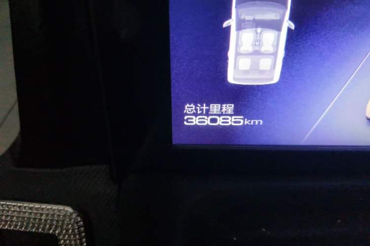Used Wuling Hongguang MINIEV 2021 Macaron Premium Model – Lithium Iron Phosphate Odometer Close Up