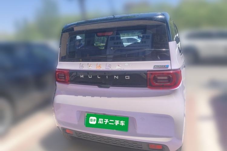 Used Wuling Hongguang MINIEV 2021 Macaron Fashion Model Lithium Iron Phosphate Rear