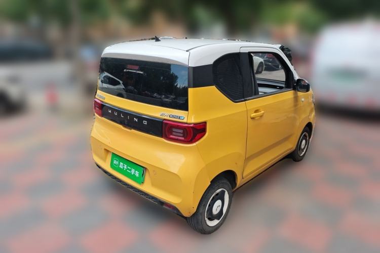 Used Wuling Hongguang MINIEV 2021 Macaron Fashion Model Lithium Iron Phosphate Rear Right 45 Deg