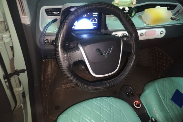 Used Wuling Hongguang MINIEV 2021 Macaron Premium Model – Lithium Iron Phosphate Steering Wheel