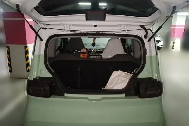 Used Wuling Hongguang MINIEV 2021 Macaron Fashion Model Lithium Iron Phosphate Trunk