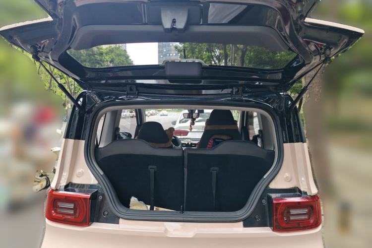 Used Wuling Hongguang MINIEV 2021 Macaron Premium Model – Lithium Iron Phosphate Trunk