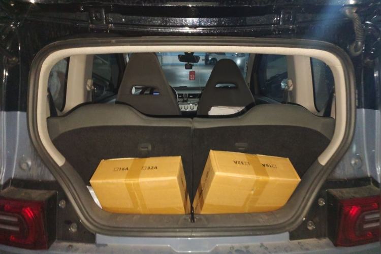 Used Wuling Hongguang MINIEV 2021 Macaron Premium Model – Lithium Iron Phosphate Trunk