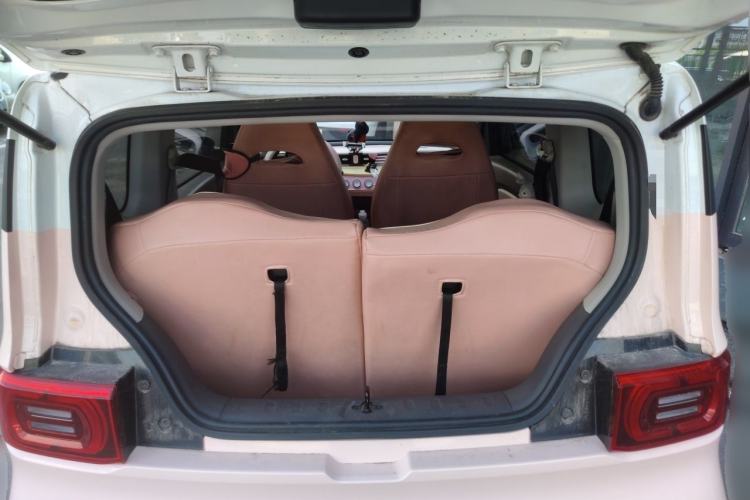 Used Wuling Hongguang MINIEV 2021 Macaron Premium Model – Lithium Iron Phosphate Trunk