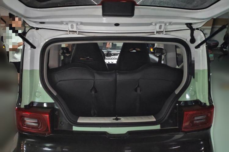Used Wuling Hongguang MINIEV 2021 Macaron Fashion Model Lithium Iron Phosphate Trunk