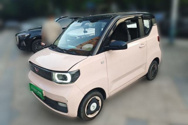 Ojetý Wuling Hongguang MINIEV 2021 Macaron Fashion Model Lithium Iron Phosphate