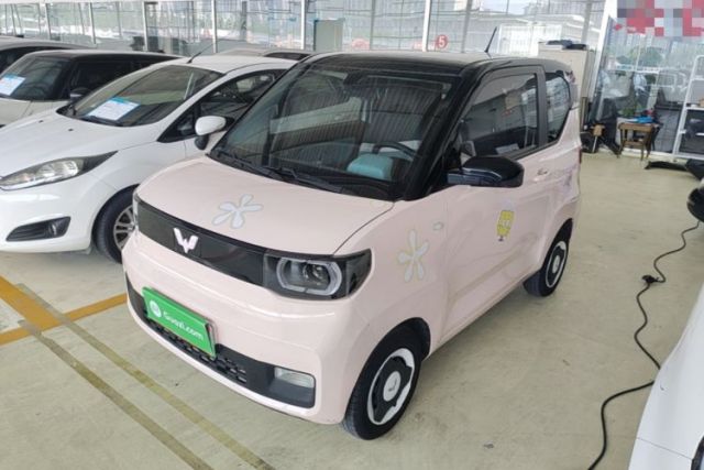 Used Wuling Hongguang MINIEV 2021 Macaron Premium Model – Lithium Iron Phosphate