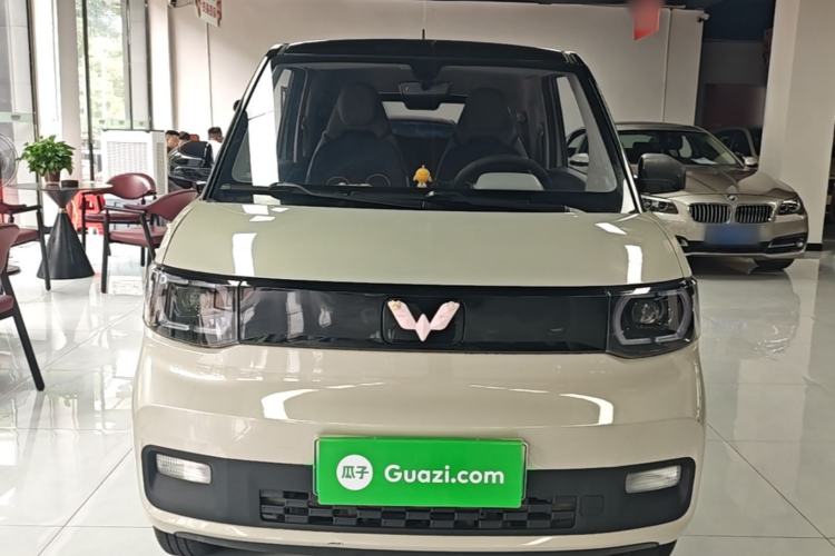 Used Wuling Hongguang MINIEV 2021 Macaron Fashion Model Lithium Iron Phosphate Front