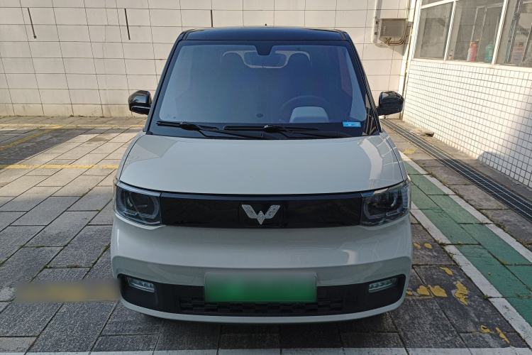 Used Wuling Hongguang MINIEV 2021 Macaron Fashion Model Lithium Iron Phosphate Front