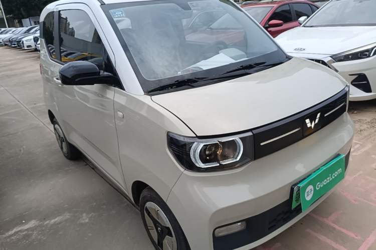 Used Wuling Hongguang MINIEV 2021 Macaron Fashion Edition Lithium-Ion Battery Front Right 45 Deg