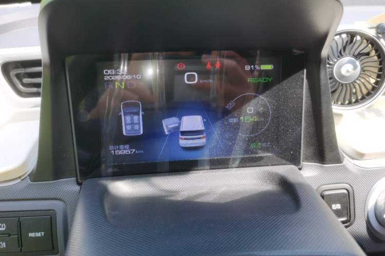 Used Wuling Hongguang MINIEV 2021 Macaron Premium Model – Lithium Iron Phosphate Instrument Cluster