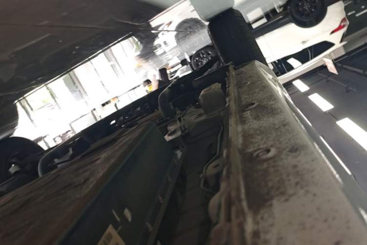 Used Wuling Hongguang MINIEV 2021 Macaron Fashion Model Lithium Iron Phosphate Left Side Sill