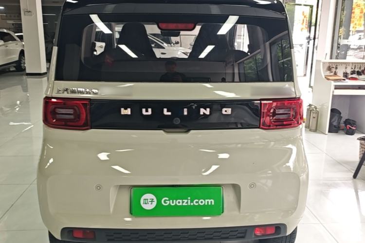 Used Wuling Hongguang MINIEV 2021 Macaron Fashion Model Lithium Iron Phosphate Rear