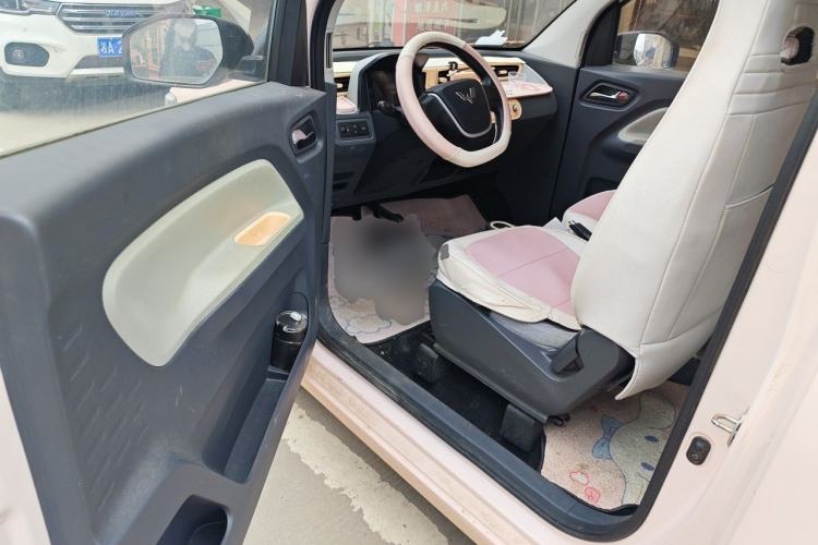 Used Wuling Hongguang MINIEV 2021 Macaron Fashion Edition Lithium-Ion Battery Driver Seat