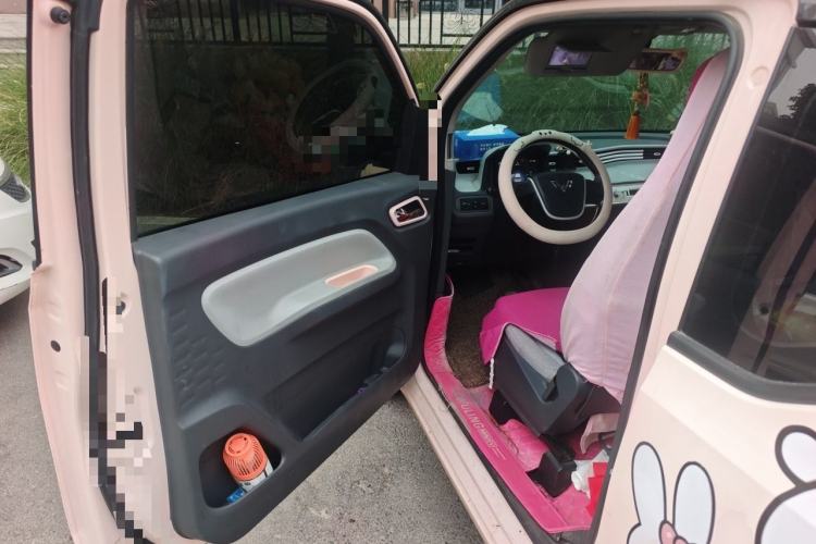 Used Wuling Hongguang MINIEV 2021 Macaron Fashion Edition Lithium-Ion Battery Driver Seat
