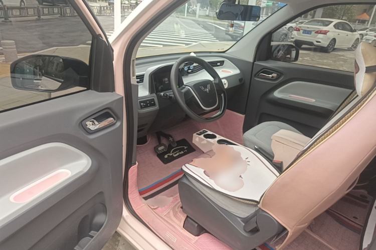 Used Wuling Hongguang MINIEV 2021 Macaron Premium Model – Lithium-NMC Driver Seat
