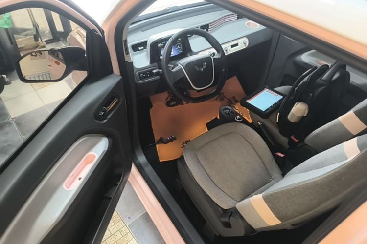 Used Wuling Hongguang MINIEV 2021 Macaron Premium Model – Lithium-NMC Driver Seat