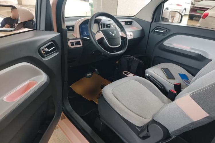 Used Wuling Hongguang MINIEV 2021 Macaron Premium Model – Lithium Iron Phosphate Driver Seat