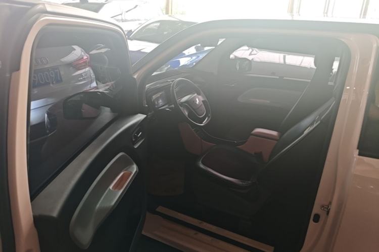 Used Wuling Hongguang MINIEV 2021 Macaron Fashion Model Lithium Iron Phosphate Driver Seat