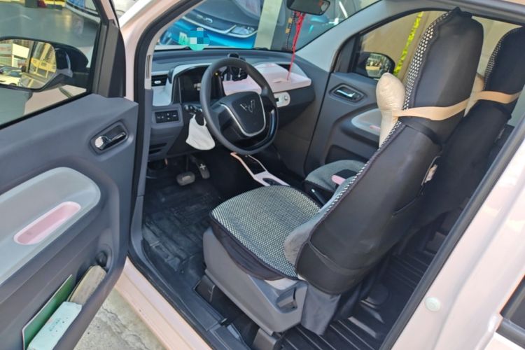 Used Wuling Hongguang MINIEV 2021 Macaron Premium Model – Lithium Iron Phosphate Driver Seat