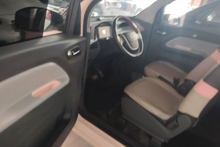 Used Wuling Hongguang MINIEV 2021 Macaron Fashion Model Lithium Iron Phosphate Driver Seat