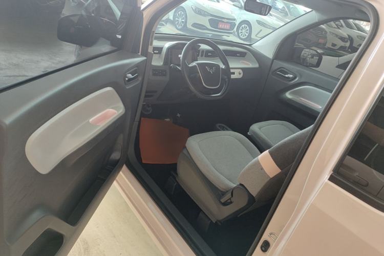 Used Wuling Hongguang MINIEV 2021 Macaron Premium Model – Lithium Iron Phosphate Driver Seat