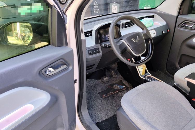 Used Wuling Hongguang MINIEV 2021 Macaron Premium Model – Lithium Iron Phosphate Driver Seat