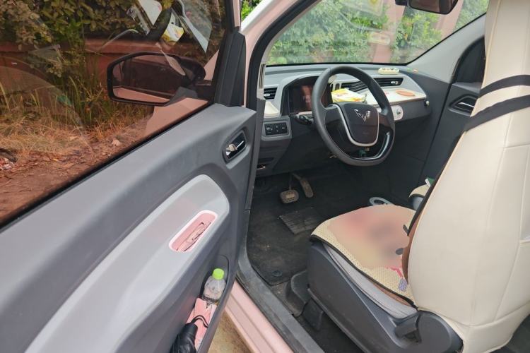 Used Wuling Hongguang MINIEV 2021 Macaron Premium Model – Lithium Iron Phosphate Driver Seat