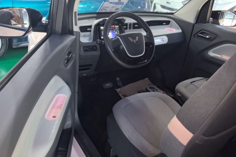 Used Wuling Hongguang MINIEV 2021 Macaron Premium Model – Lithium Iron Phosphate Driver Seat