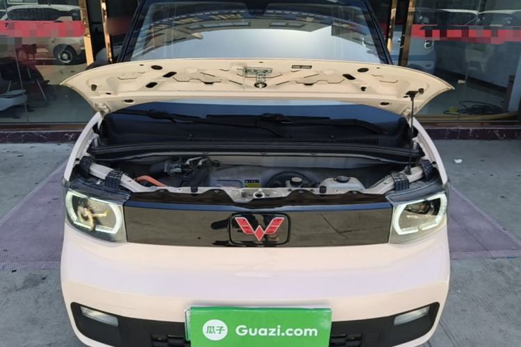 Used Wuling Hongguang MINIEV 2021 Macaron Fashion Model Lithium Iron Phosphate Engine Bay