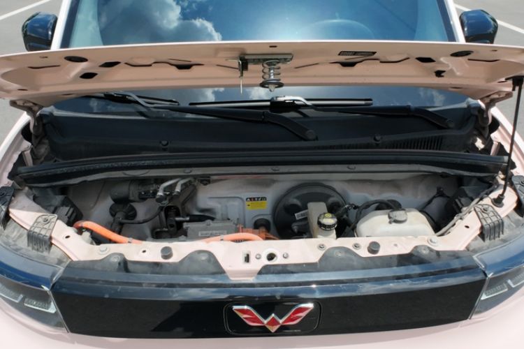 Used Wuling Hongguang MINIEV 2021 Macaron Premium Model – Lithium Iron Phosphate Engine Bay