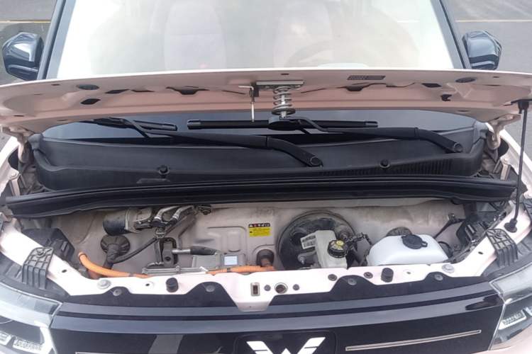 Used Wuling Hongguang MINIEV 2021 Macaron Premium Model – Lithium Iron Phosphate Engine Bay