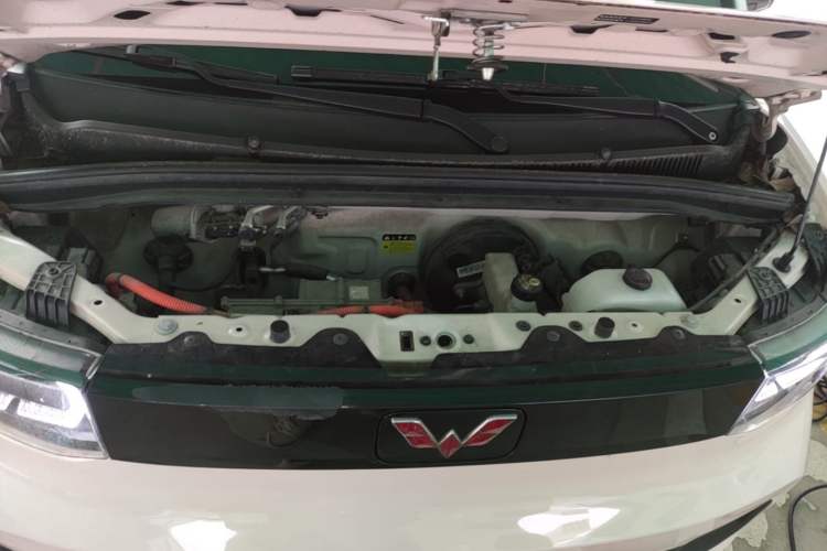 Used Wuling Hongguang MINIEV 2021 Macaron Premium Model – Lithium Iron Phosphate Engine Bay