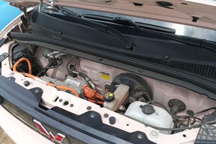 Used Wuling Hongguang MINIEV 2021 Macaron Premium Model – Lithium Iron Phosphate Engine Bay