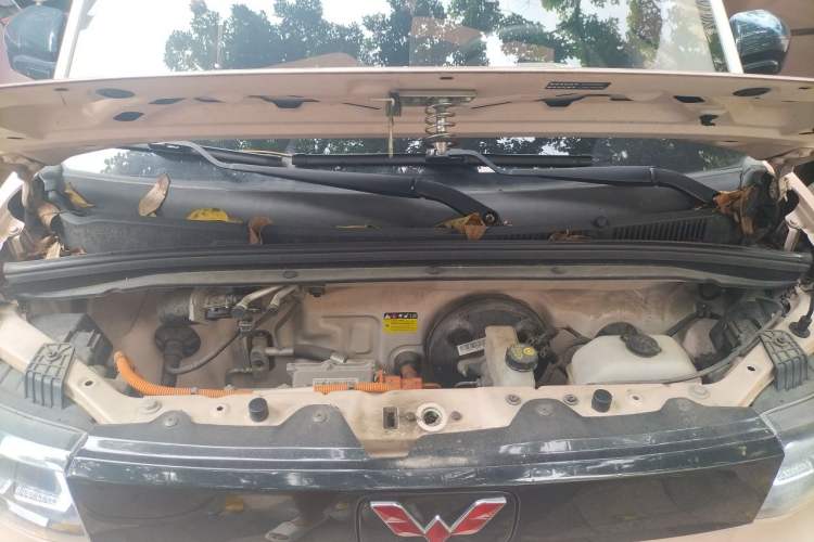 Used Wuling Hongguang MINIEV 2021 Macaron Premium Model – Lithium-NMC Engine Bay