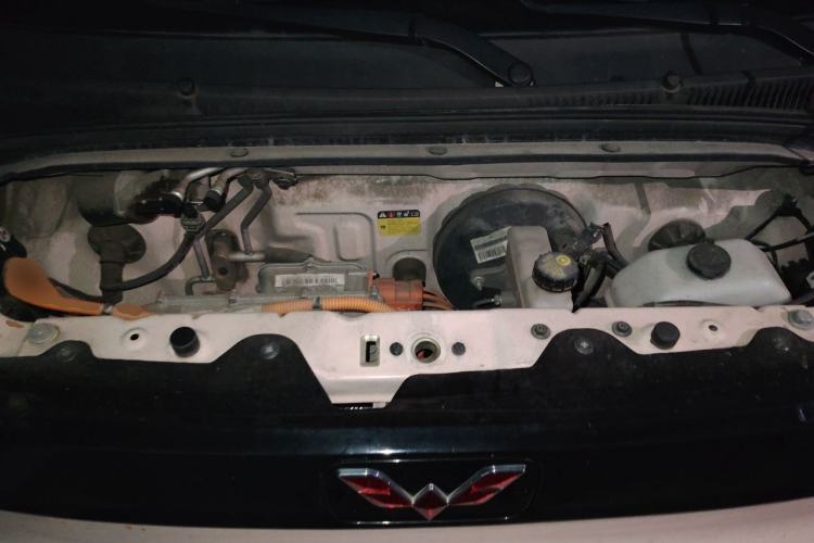 Used Wuling Hongguang MINIEV 2021 Macaron Fashion Edition Lithium-Ion Battery Engine Bay
